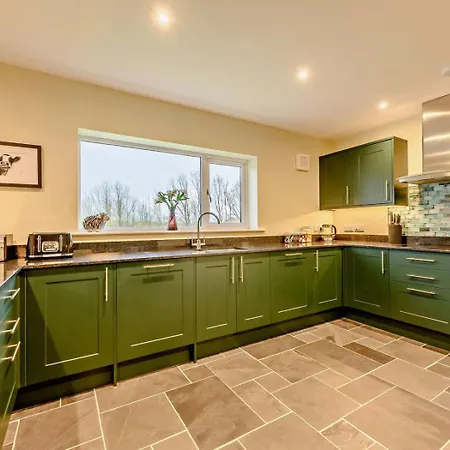 Holiday home 3 Bed In Keswick Oc-93589 *